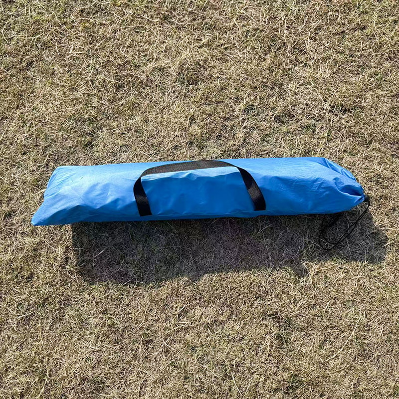 Lightweight, Three-Sided Ventilated Beach Tent