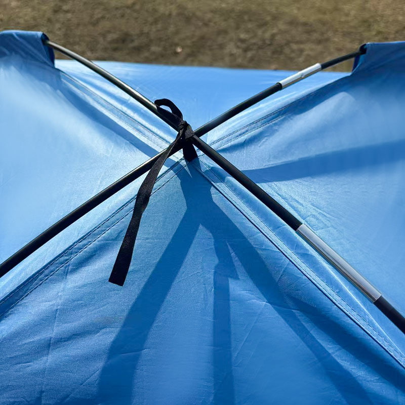 Lightweight, Three-Sided Ventilated Beach Tent