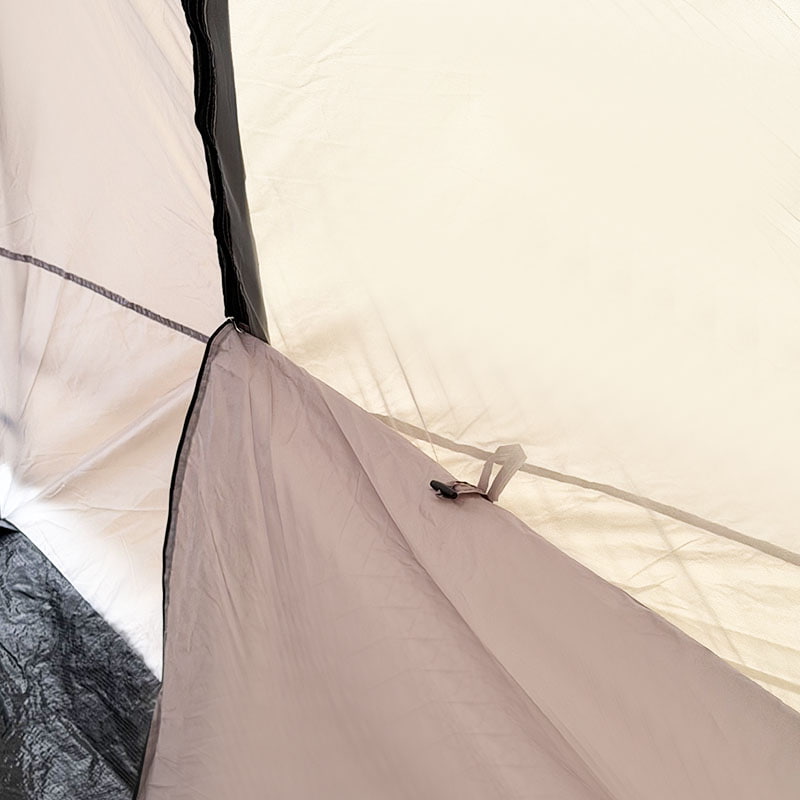 Outdoor Camping Double-Layer Tent That Connects To The Rear Of A Vehicle