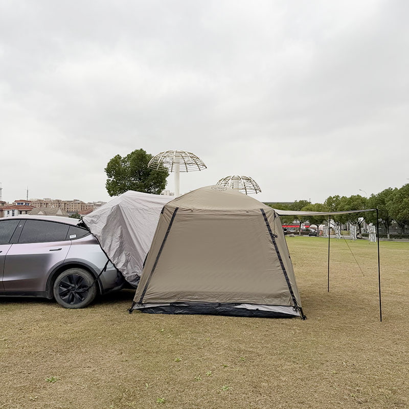 Outdoor Camping Double-Layer Tent That Connects To The Rear Of A Vehicle