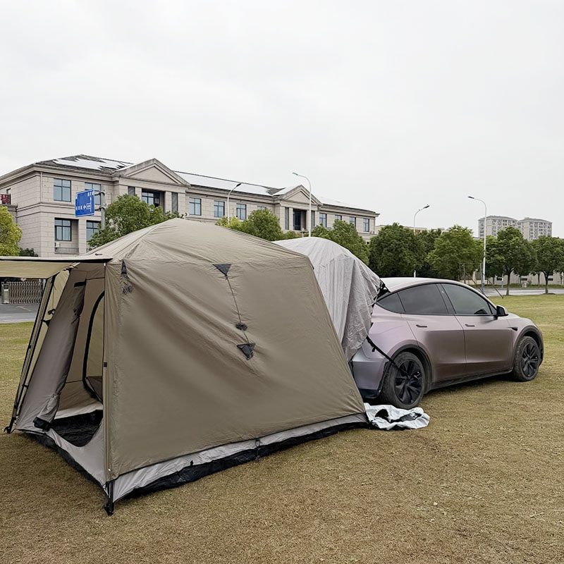 Outdoor Camping Double-Layer Tent That Connects To The Rear Of A Vehicle
