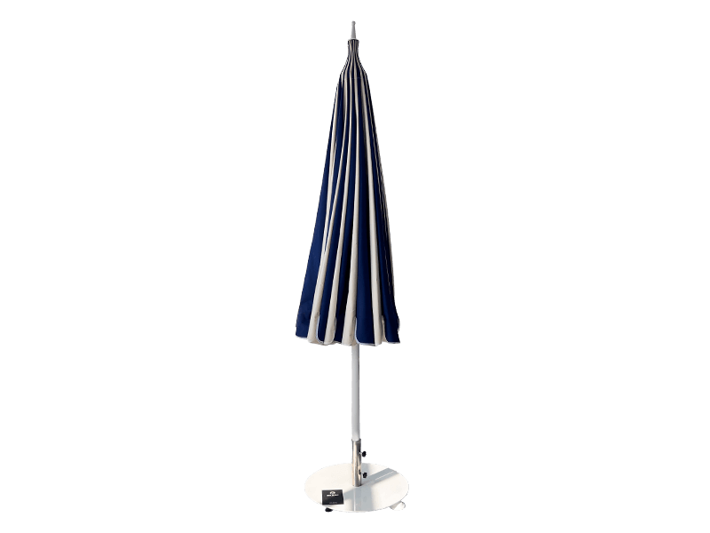 2.5M Blue And White Patchwork Pagoda Umbrella