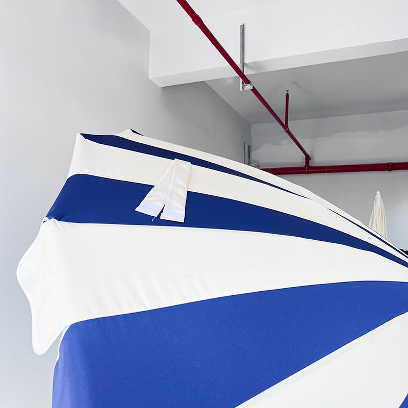 2.5M Blue And White Patchwork Pagoda Umbrella