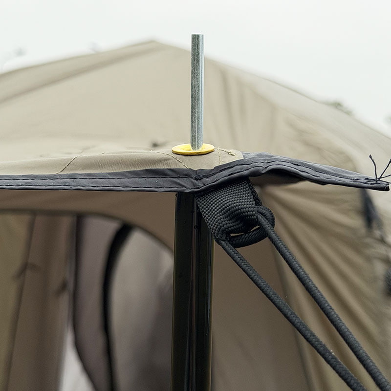 Outdoor Camping Double-Layer Tent That Connects To The Rear Of A Vehicle